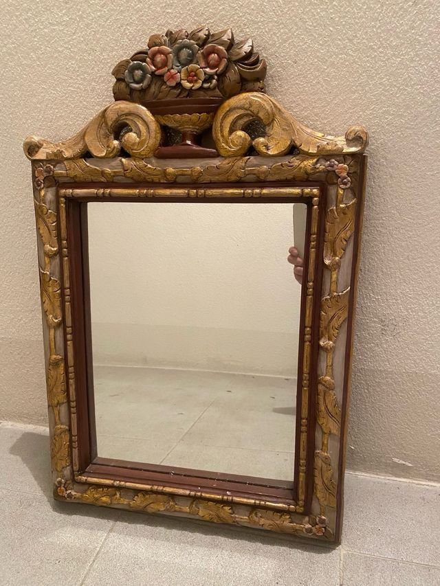 Espejo madera maciza tallado