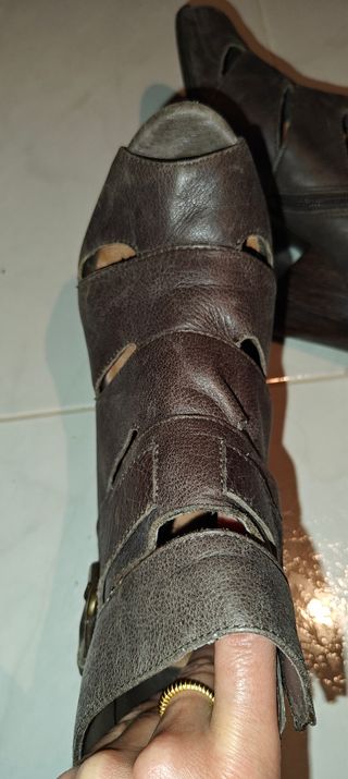 Sandalias