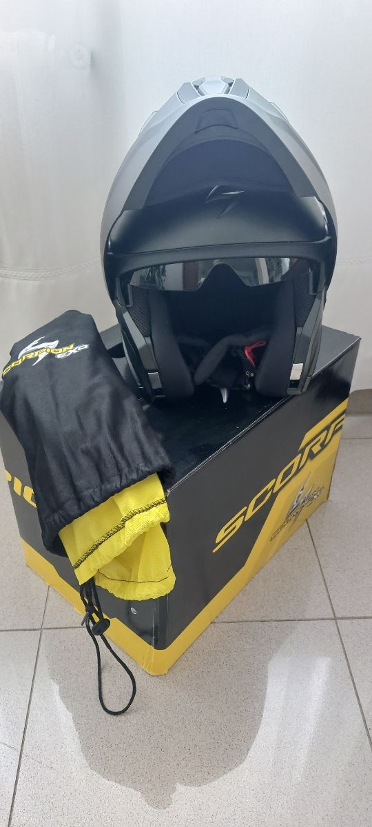 Casco moto negro