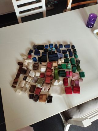 Canete' rimanenze di vari colori