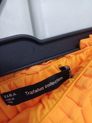 Falda de plisada de zara 