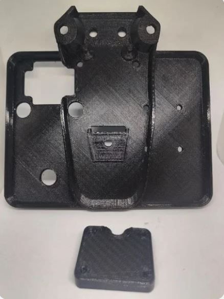 Yamaha Tenere 700 soporte pantalla world raid