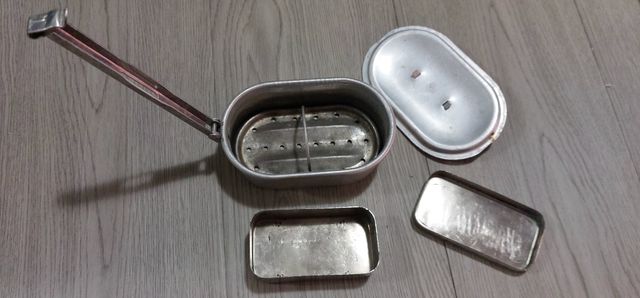 Porta siringhe e sterilizzatore vintage