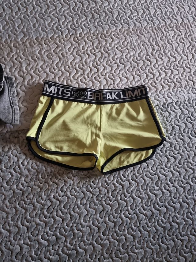 Pantalon corto licra