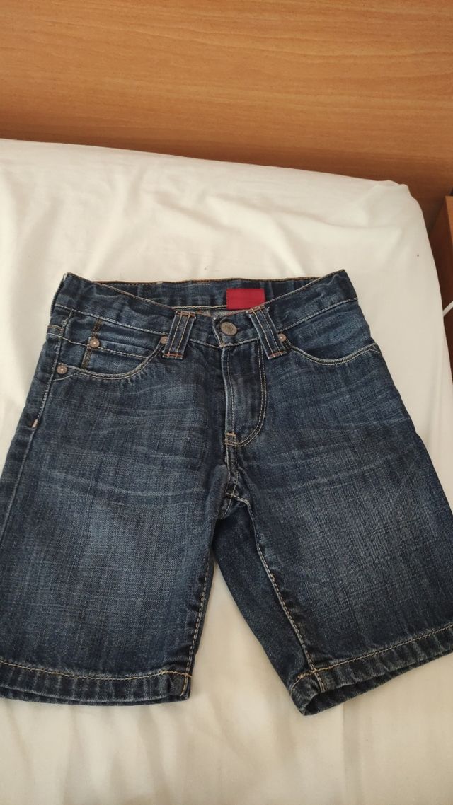 Bermudas tejanas Levis talla 5
