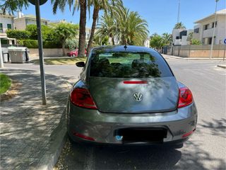 Volkswagen Beetle 2013