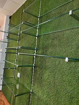 Estanteria de cristal