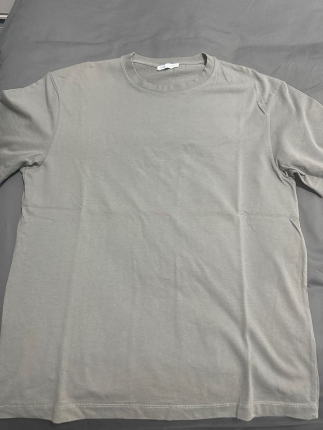 Camiseta zara