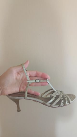 Sandalias abiertas tacón 