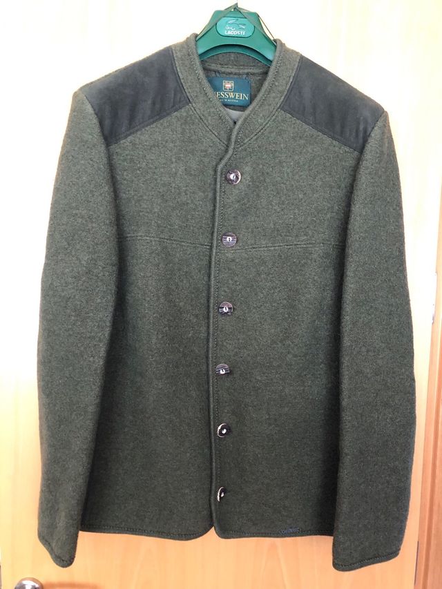 Chaqueta de lana virgen