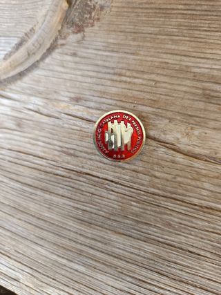 Insignia pin presos politicos cataluña