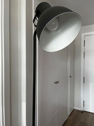 Lámpara de pie HEKTAR