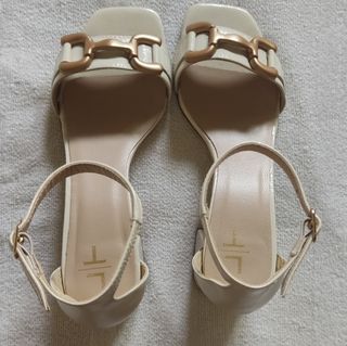Sandalias tacón LATOUCHE