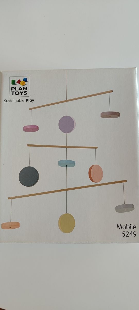 Mobil de madera infantil colores pastel