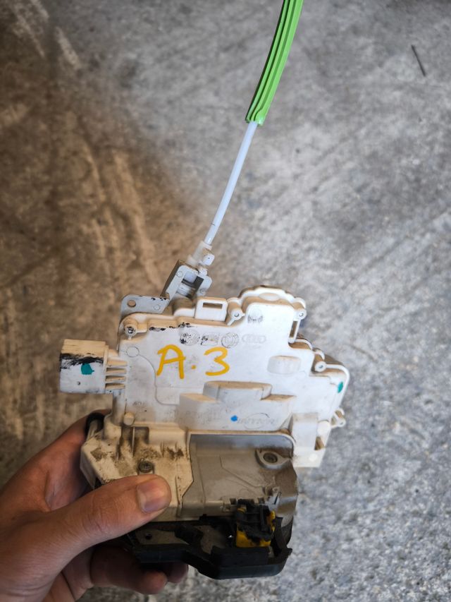 Cerradura Audi a3
