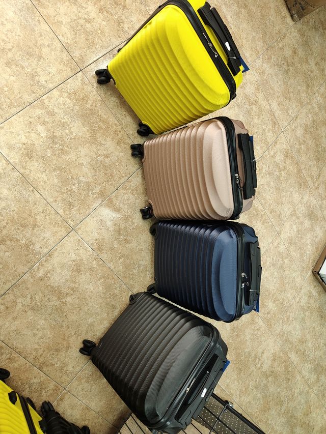 Nuove valigie da cabina da 10 chili