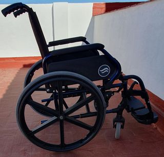 Silla ruedas, andador, cinturón y corsét