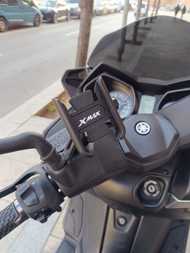soporte teléfono moto scooter Kymco retrovisor 