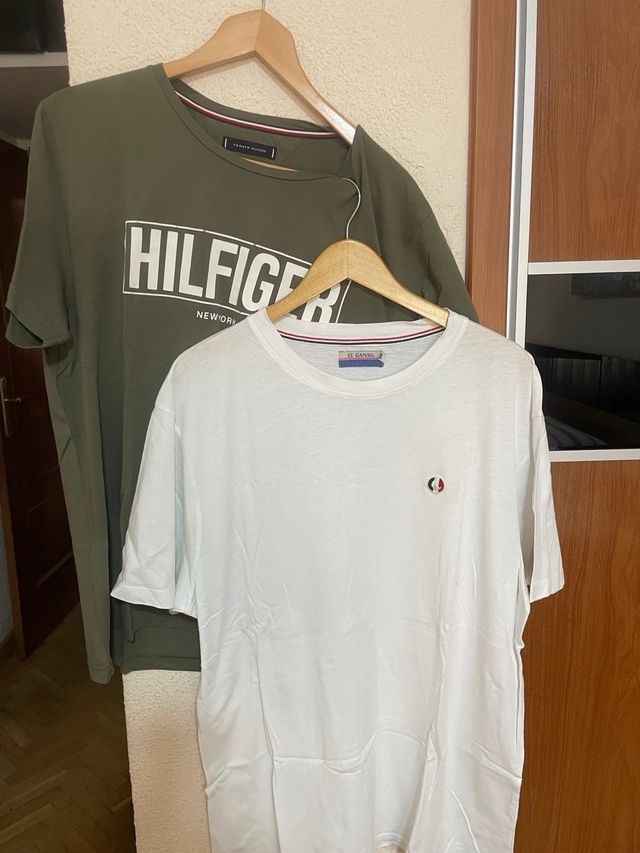 Camisetas Hillfiger verde / EL GANSO blanca