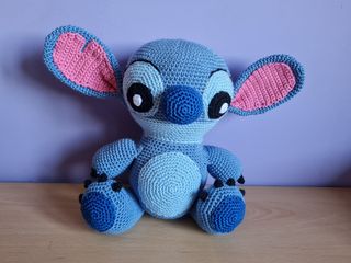 Muñeco amigurumi stitch grande