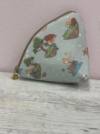 monedero principito gris