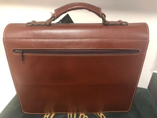 Maletin de piel marron