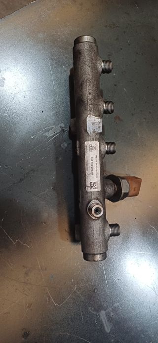 RAMPA INYECTORA 059 130 089 AH 3.0 TDI