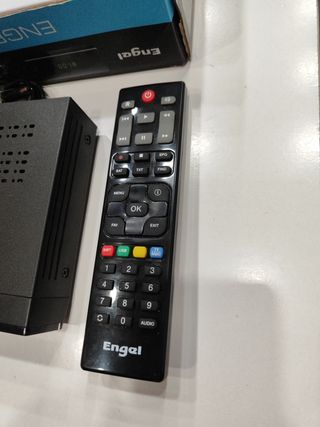 TDT HD SATÉLITE WIFI ENGELSAT RS8100Y