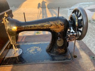 Maquina coser singer