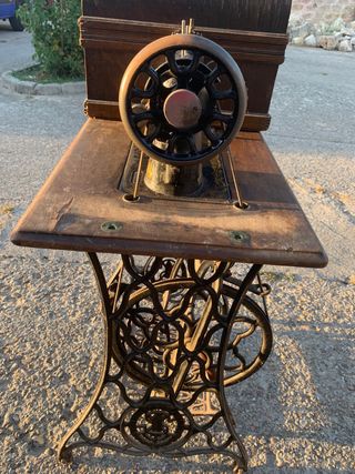 Maquina coser singer