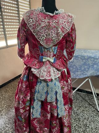Traje fallera 