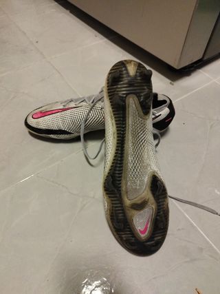 Botas de fútbol Nike