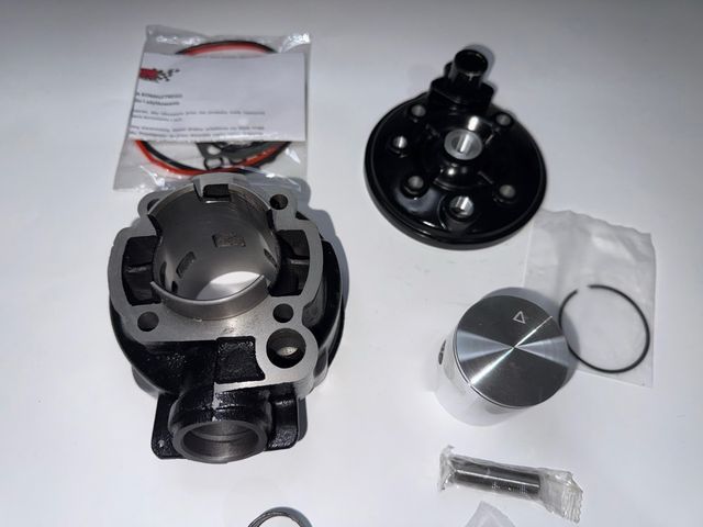 Cilindro 70cc negro minarelli am5 am6