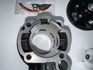 Cilindro 70cc negro minarelli am5 am6