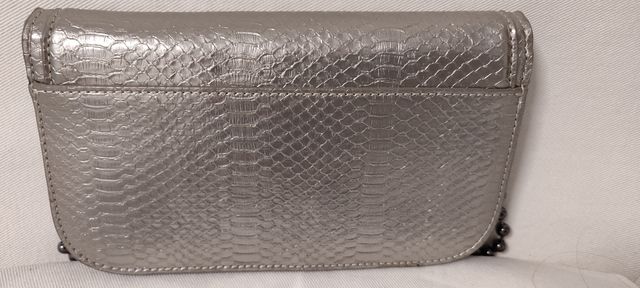 Bolso plateado