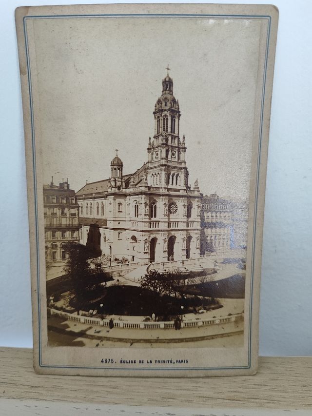 Postal vintage Iglesia Trinidad Paris