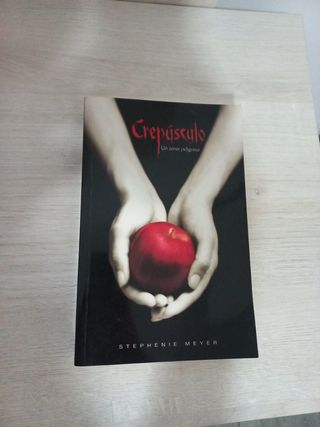 Libro Crepúsculo 