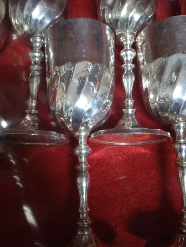 Copas antiguas de alpaca