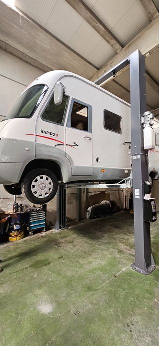 ELEVADOR PARA AUTOCARAVANAS