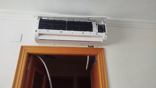 Electricista instalador de aire acondicionado etc.
