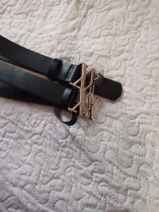 Dos Cinturónes de mujer