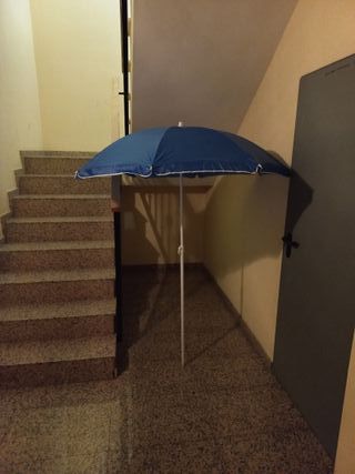 SOMBRILLA PLAYA PISCINA MOVISTAR