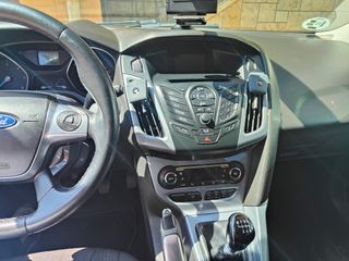 Ford Focus 2011