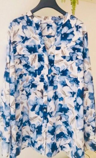 Talla XL • Blusa preciosa Calvin Klein mujer