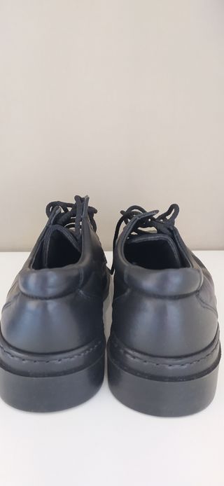 Zapatos NUEVOS n. 39