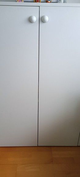 Roupeiro Branco mod. Platsa Ikea.