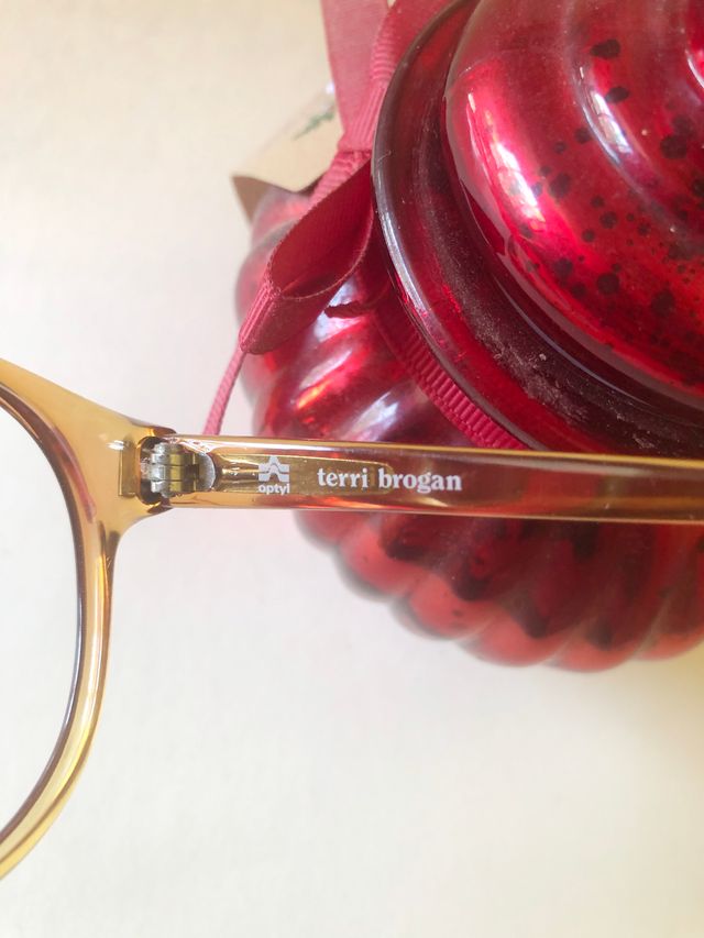 054 - Occhiale vista Terri Brogan miele vintage 80