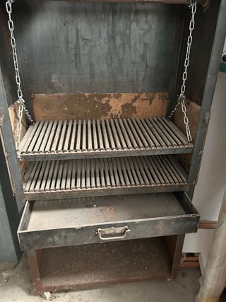 BARBACOA leña y carbón con parrilla elevable