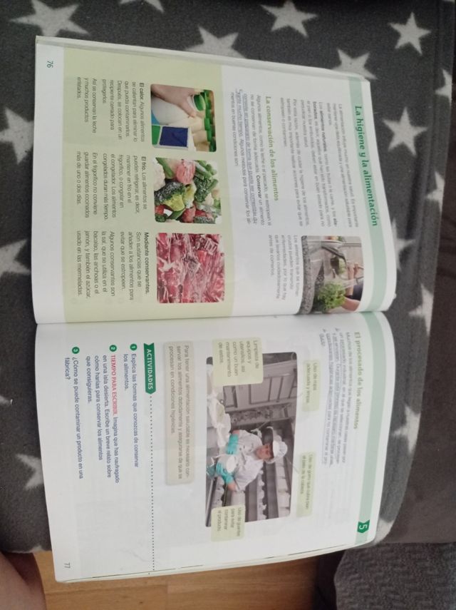 Libro ciencias de la naturaleza. 4 p.