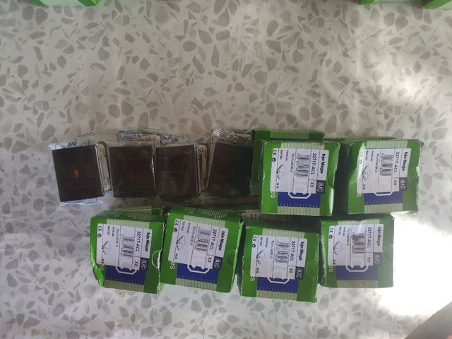 Tecla pulsador luz con difusor BJC Mega 22717-ACL